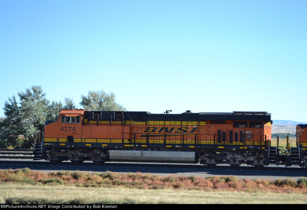 BNSF 4274